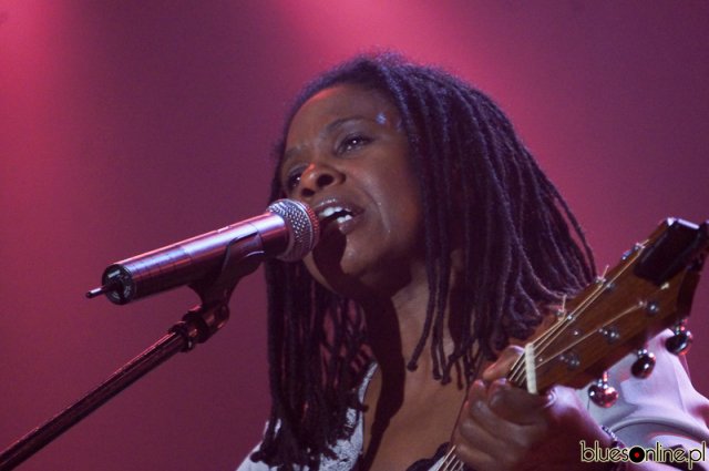 Ruthie Foster